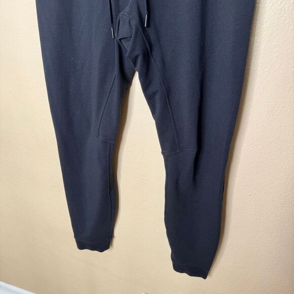 Sold - Picture 3 of 10